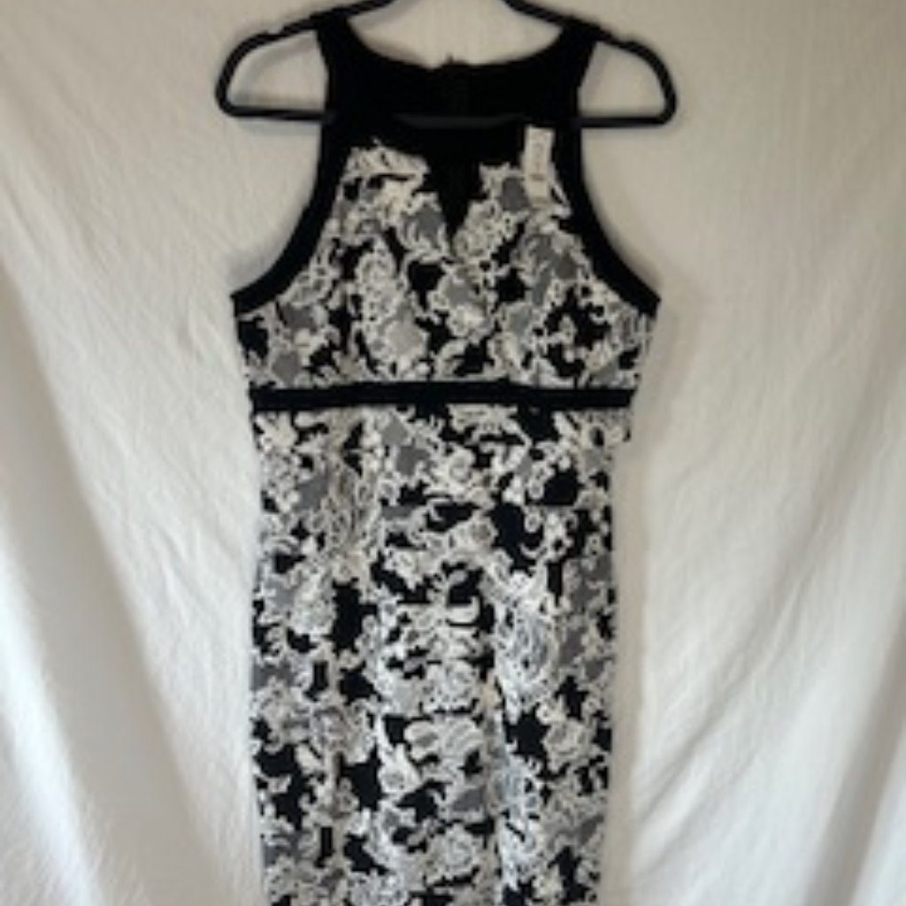 White House Black Market Sleeveless Sheath Size 14 Nwt